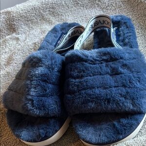 Koolaburra Cozy Blue Faux Fur Slide Slippers